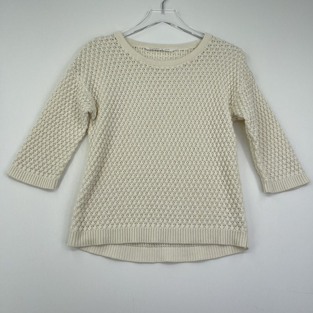 Athleta Womens Top XS Beige 3/4 Sleeve Sweater Embroidered